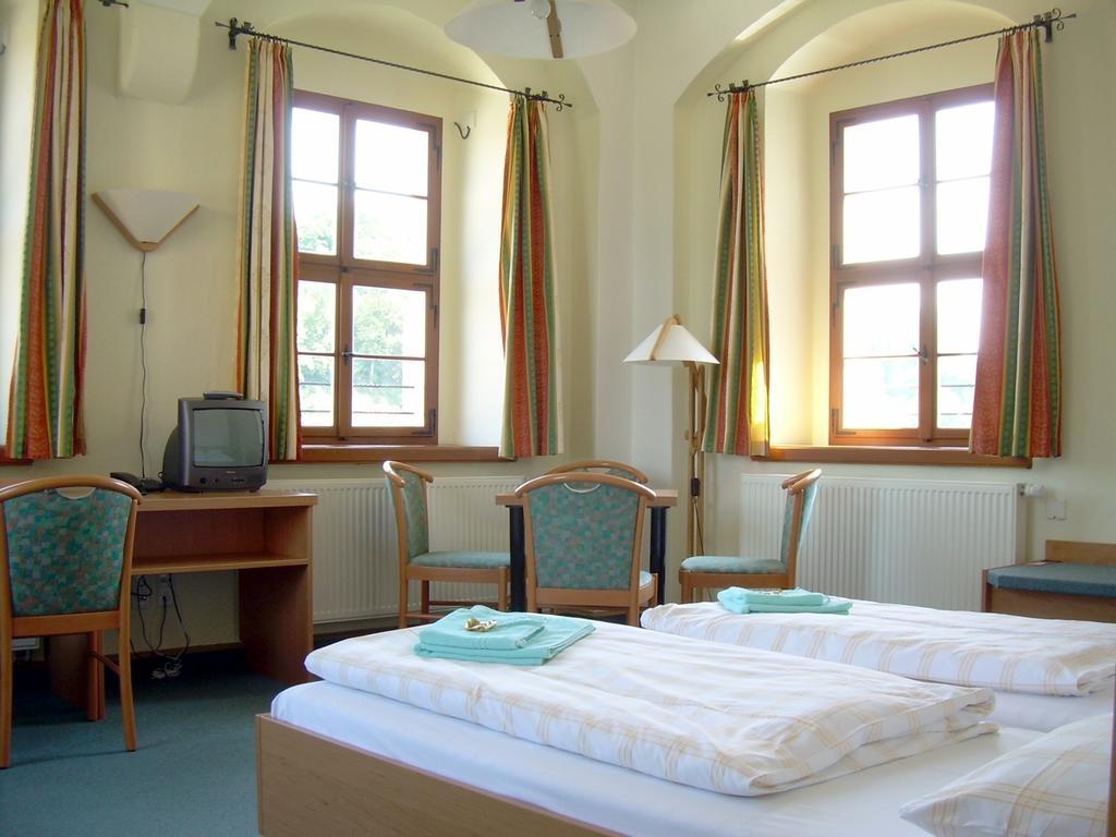 Burg Hohnstein Hotel Room photo